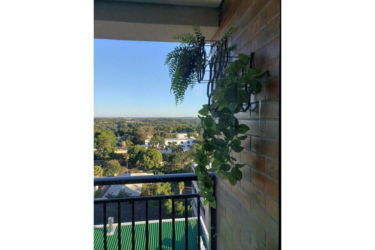 شقة Studio No Centro Gastronomico De Foz Com Vista Para O Rio Parana فوز دو إيغواسو المظهر الخارجي الصورة